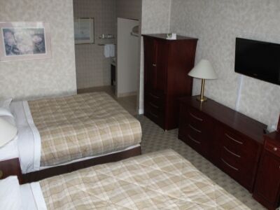 Howard Johnson By Wyndham Hotel